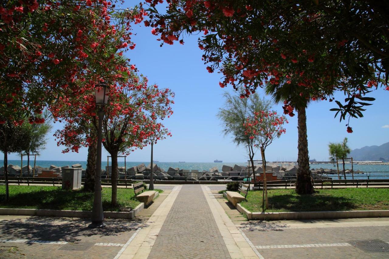 Mare E Luci Apartment Salerno